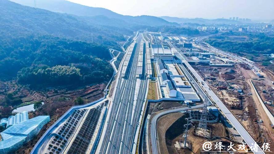 长三角新年第一段高铁新线投运，兰溪东至建德最快22分钟可达